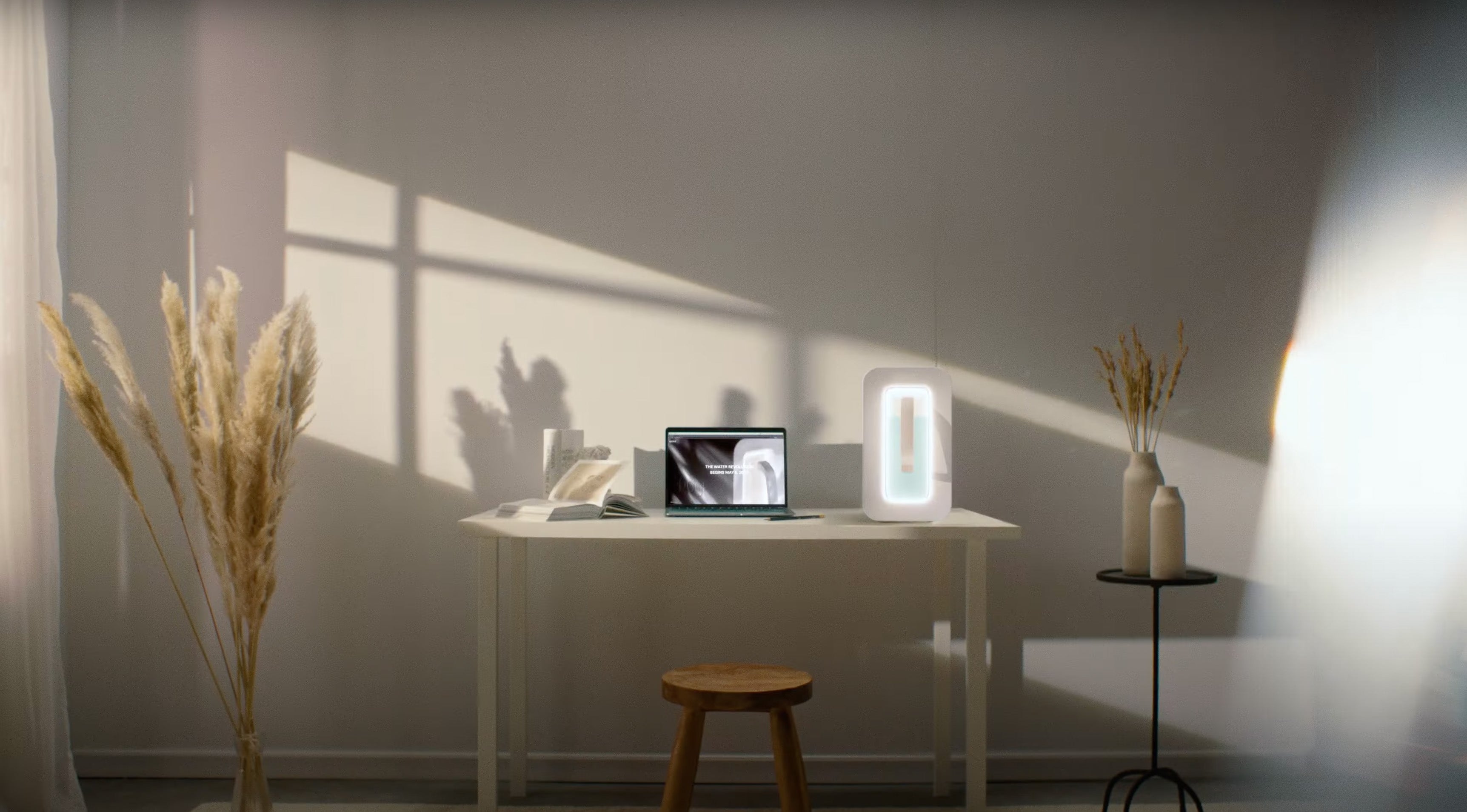 Spout Monolith on desk